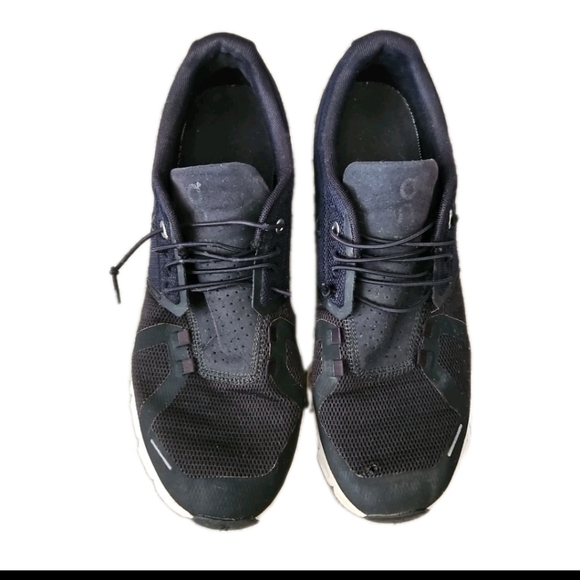 On Running Men’s Black Cloud 5 Lightweight Comfortable Performance Sneaker 9.5 main image 5
